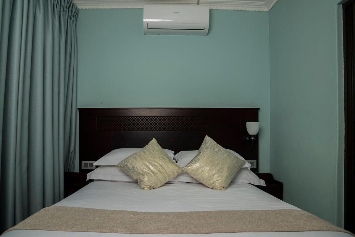 PeaconWood Boutique Guesthouse Palapye Extérieur photo