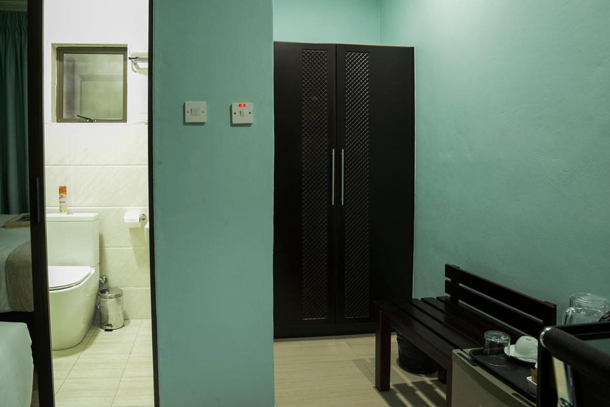 PeaconWood Boutique Guesthouse Palapye Extérieur photo