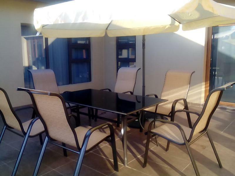 PeaconWood Boutique Guesthouse Palapye Extérieur photo