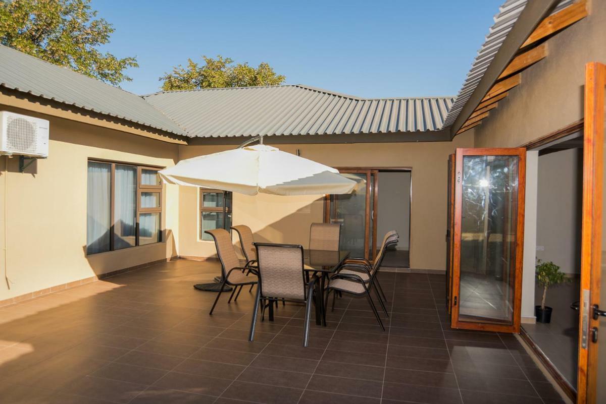PeaconWood Boutique Guesthouse Palapye Extérieur photo
