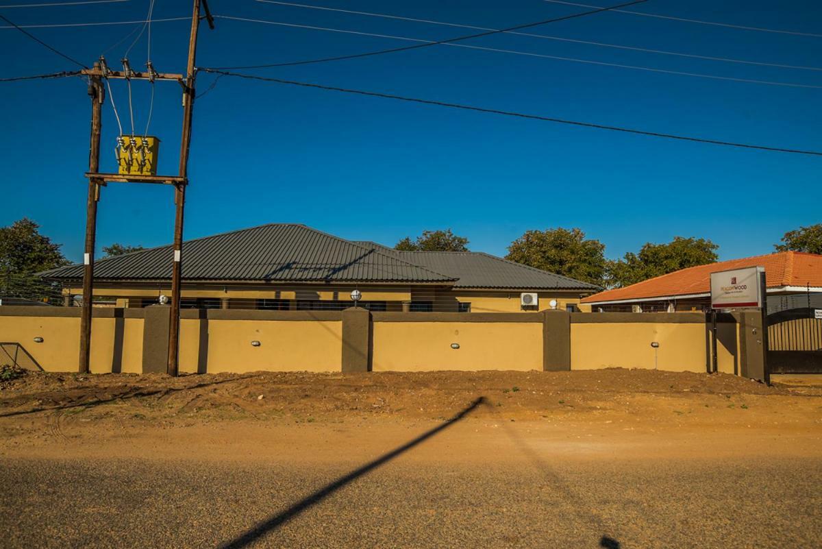 PeaconWood Boutique Guesthouse Palapye Extérieur photo