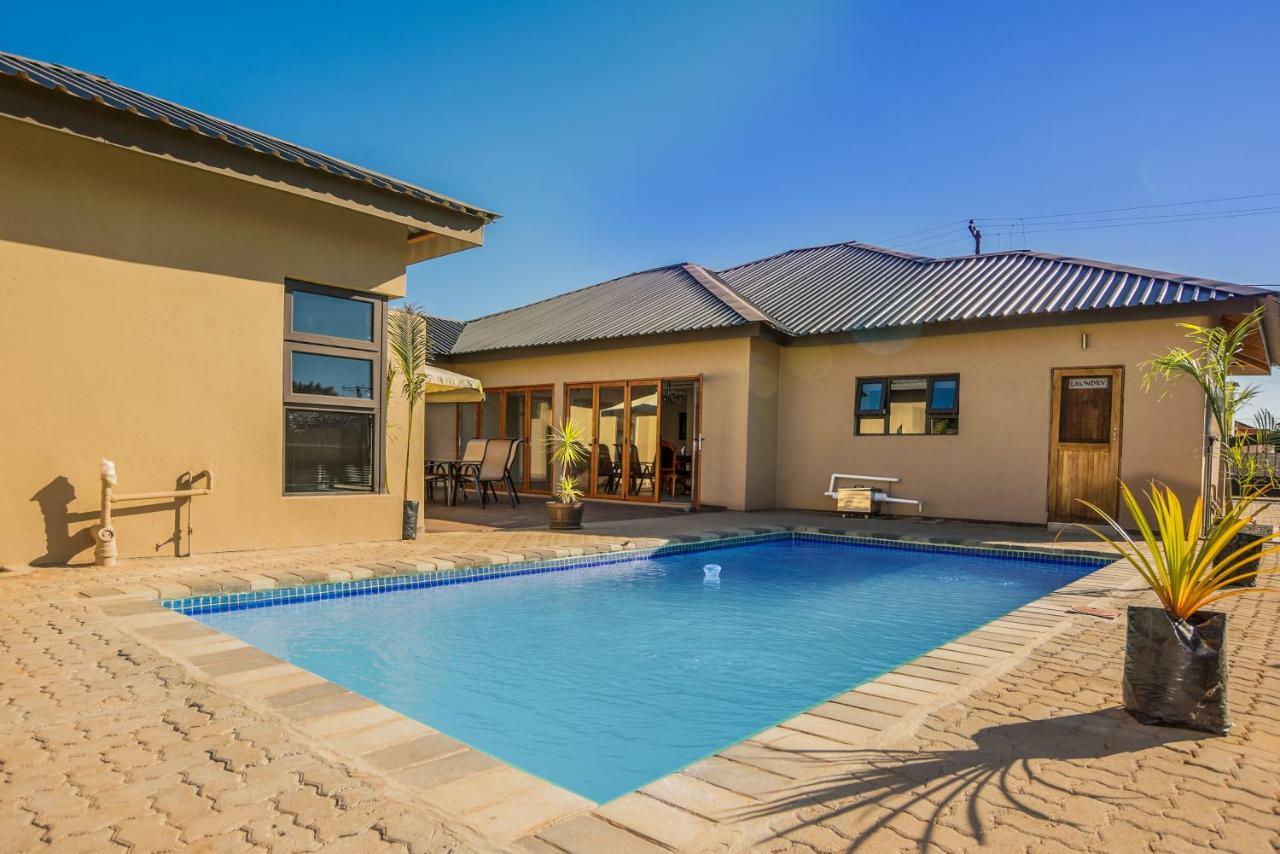 PeaconWood Boutique Guesthouse Palapye Extérieur photo